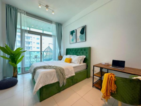 Luxury RoofTop Pool with Full Marina View 45 percent OFF